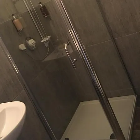 The Westmorland 3* Bowness-on-Windermere